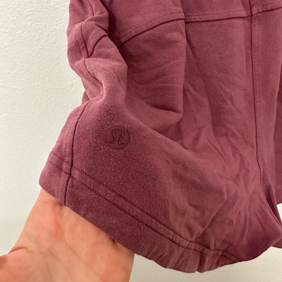 Lululemon inner glow shorts - Picture 5 of 7